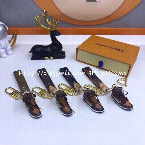 루이비통 22 한정판 키홀더 키링 D5