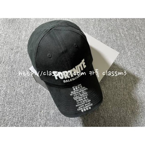 발렌시아가 22 한정판 볼캡 모자 D53