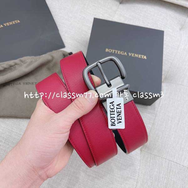 보테가베네타 22 한정판 3.5cm 소가죽 카프스킨 벨트 F135