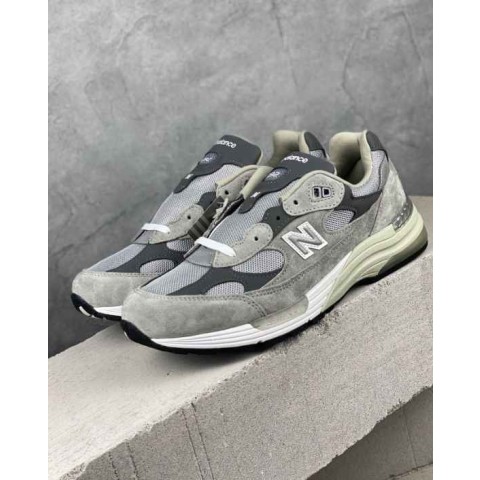 뉴발란스 22 한정판 NB992 M992 남여공용 운동화 B631