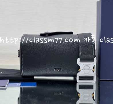 디올 22 한정판 Lingot 23803 소가죽 카프스킨 가방 C457