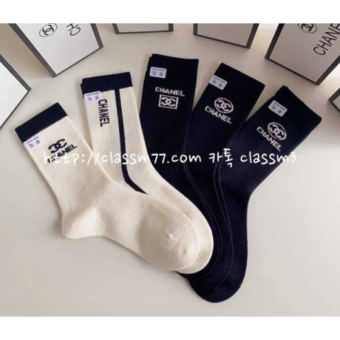 샤넬 22 한정판 781934 양털 5종 세트 양말 I88