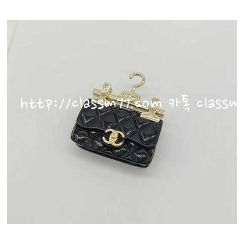 샤넬 23 한정판 브로치 D438