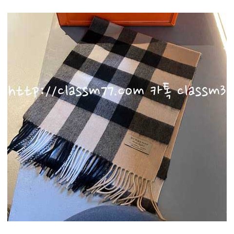 버버리 23 한정판 목도리 D455