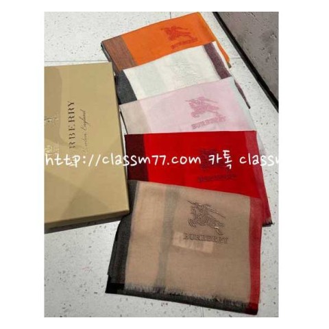 버버리 23 한정판 양털 목도리 D458