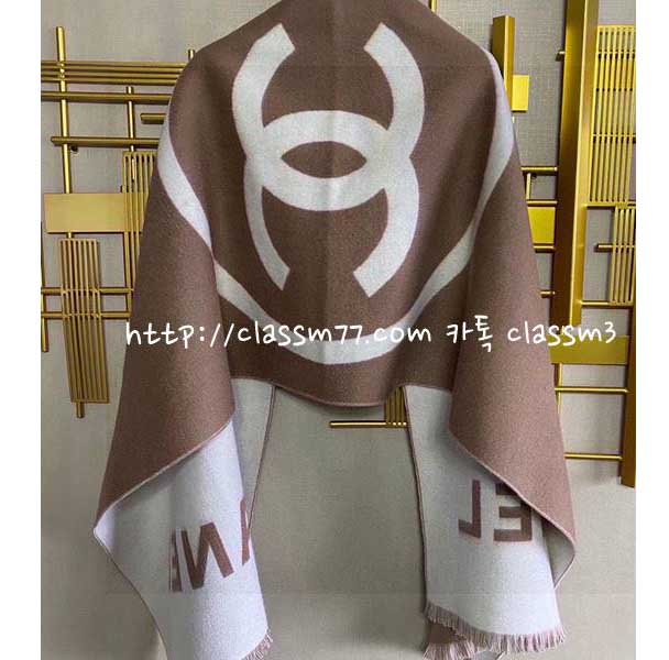샤넬 23 한정판 양털 숄 D477