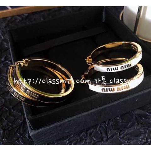 미우미우 23 한정판 귀걸이 D552