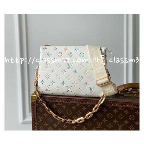 루이비통 23 한정판 Coussin M21209 양가죽 램스킨 크로스백 가방 C875