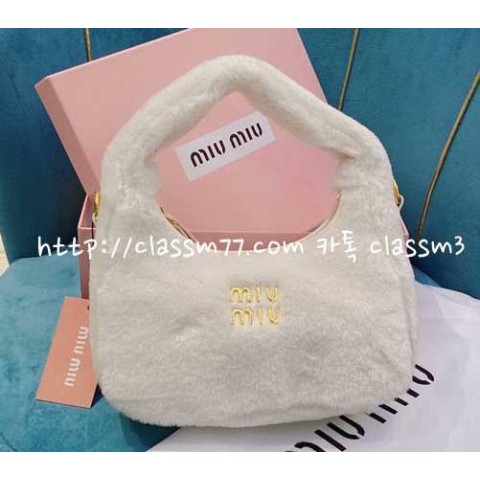 미우미우 23 한정판 가방 C913