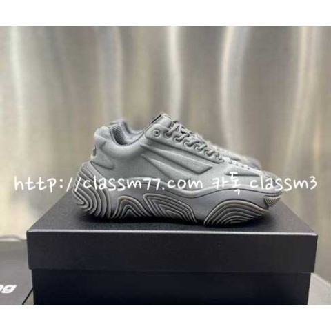 알렉산더왕 23 한정판 남여공용 운동화 B929
