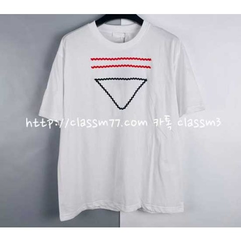 프라다 23 한정판 반팔 티셔츠 A3366
