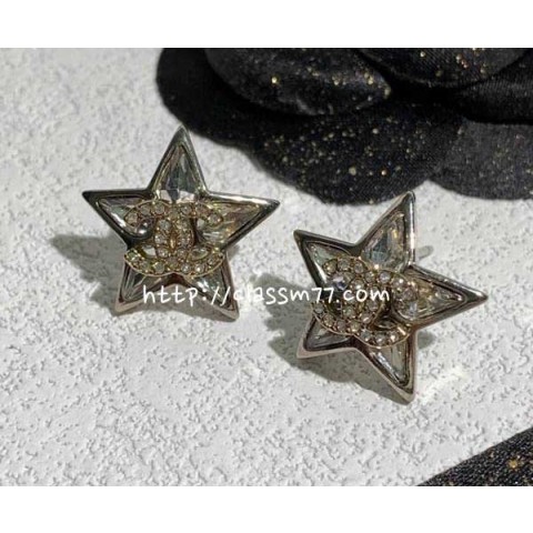 샤넬 23 한정판 귀걸이 D735