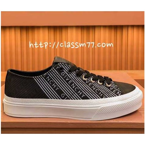 지방시 23 한정판 신발 B1043