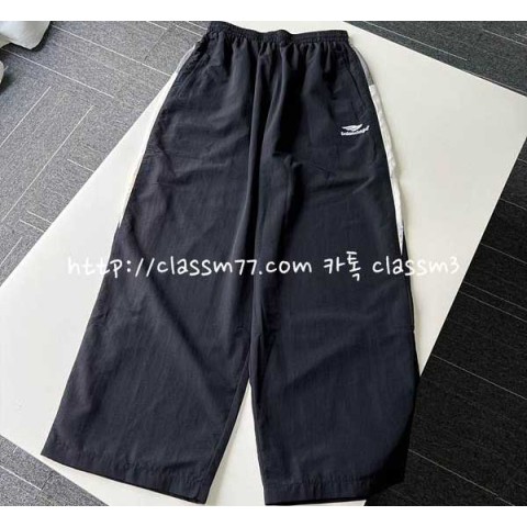 발렌시아가 23 한정판 긴바지 A4607