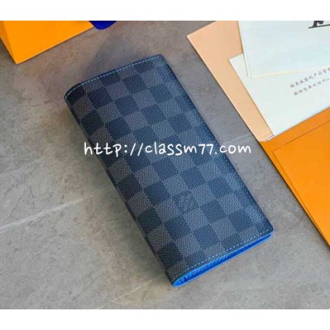 루이비통 23 한정판 M64044 장지갑 E277