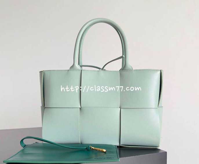 보테가베네타 23 한정판 Tote 5066 양가죽 램스킨 가방 C1779