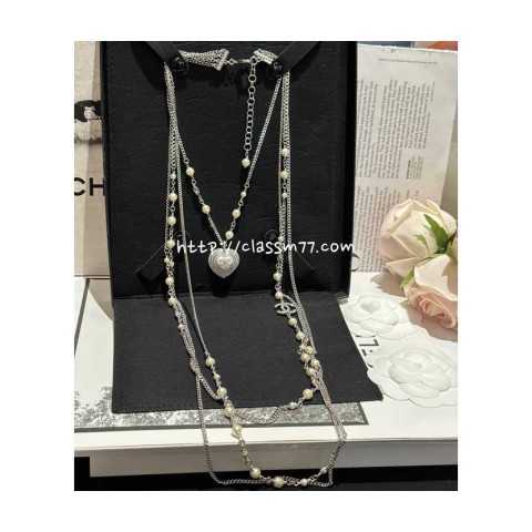 샤넬 23 한정판 목걸이 D1017