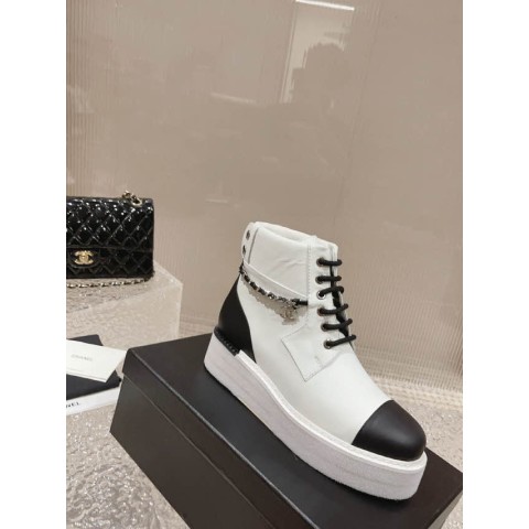 샤넬 23 한정판 D01978-2 여성 부츠 B1581