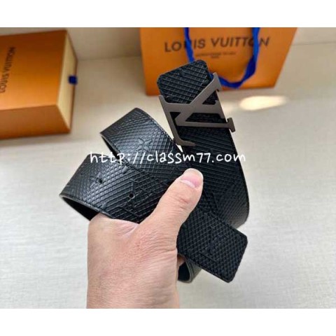 루이비통 23 한정판 Speaker 벨트 F536