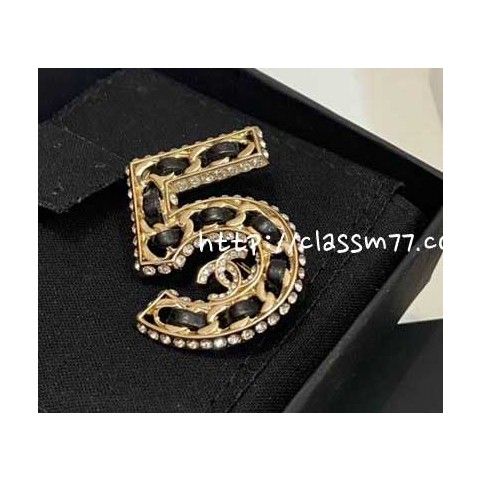 샤넬 23 한정판 브로치 D1050