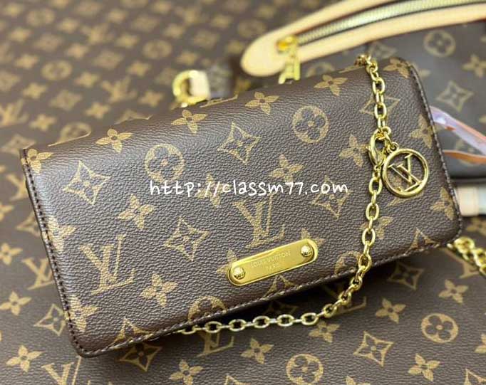 루이비통 23 한정판 Lily Wallet On Chain M82509 가방 C1935