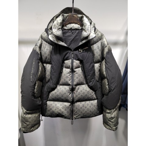 루이비통 23 한정판 모노그램 워크웨어 자켓 A5755