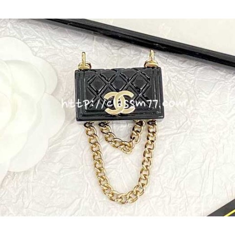 샤넬 24 한정판 브로치 D1141