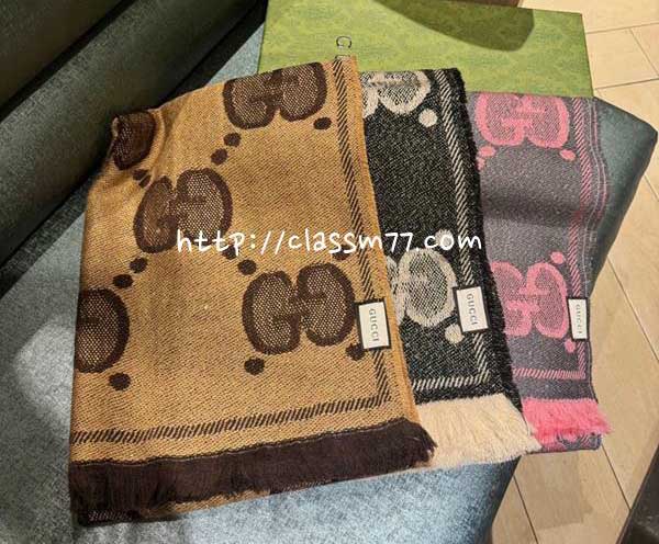 구찌 24 한정판 양면 양털 목도리 D1218