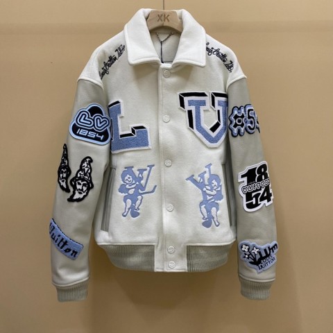 루이비통 24 한정판 리얼레더 울 크림 패치 버니 바시티 자켓 A6596