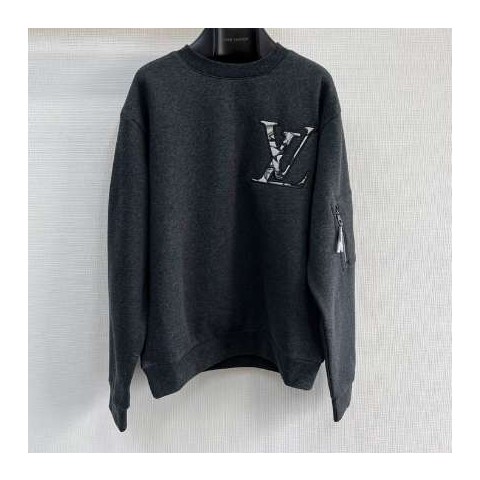 루이비통 24 한정판 로고 코튼 스키 크루넥 A6600