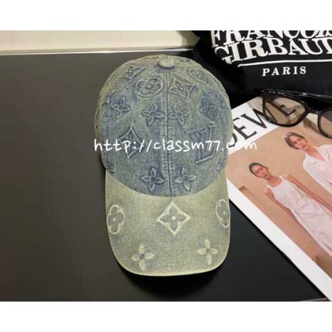 루이비통 24 한정판 볼캡 모자 D1524