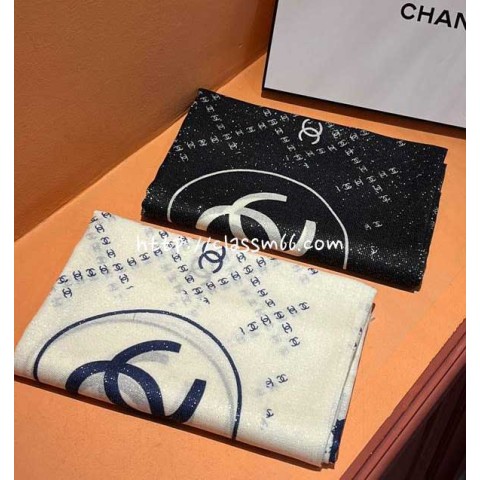 샤넬 24 한정판 양털 목도리 D1575