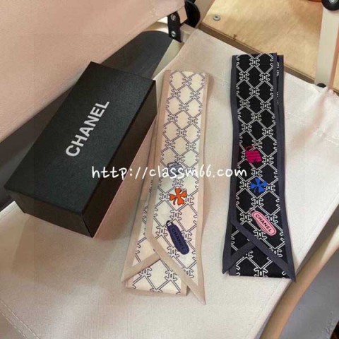 샤넬 24 한정판 방도 스카프 D1594