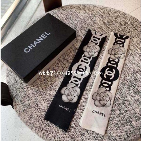 샤넬 24 한정판 방도 스카프 D1619