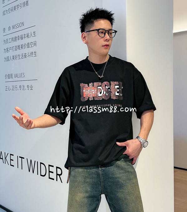Diesel 디젤 24 한정판 반팔 티셔츠 A7107