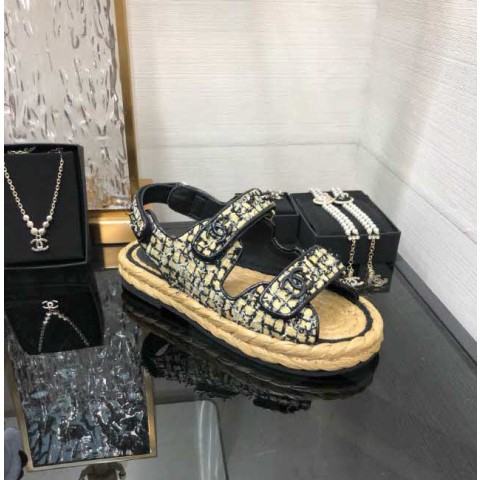 샤넬 24 한정판 여성 샌들 B1835