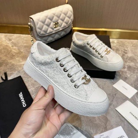 샤넬 24 한정판 여성 신발 B1859