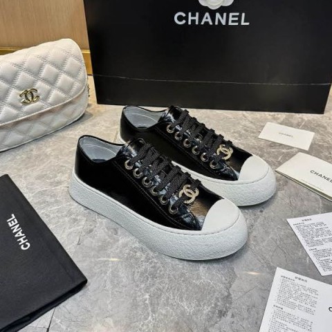 샤넬 24 한정판 여성 신발 B1861