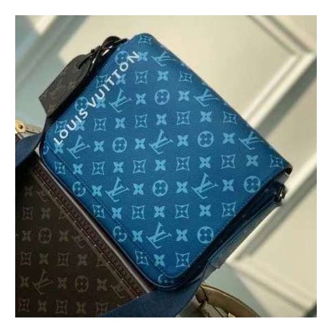 루이비통 24 한정판  M23785 디스트릭트 PM 크로스백 가방 백 C2219