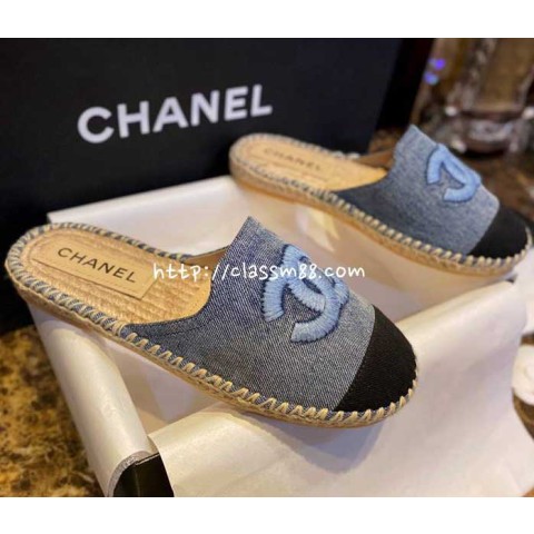 샤넬 24 한정판 여성 슬리퍼 B2100