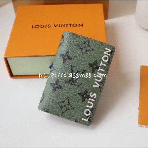 루이비통 24 한정판 Monogram M82797 반지갑 E352