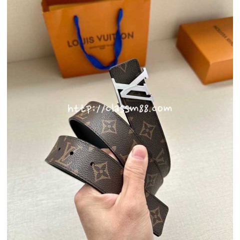 루이비통 24 한정판 3.4cm Damier Cobalt 소가죽 카프스킨 벨트 F605