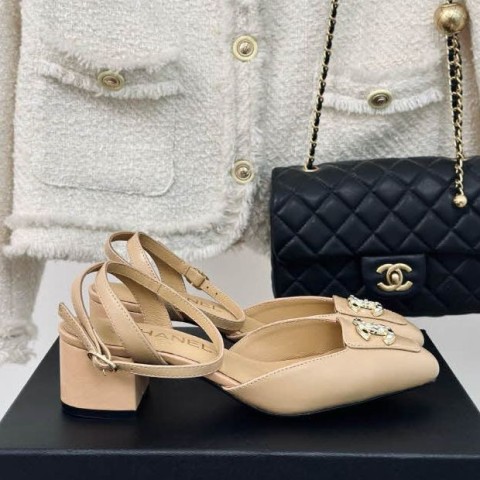 샤넬 24 한정판 여성 신발 B2175
