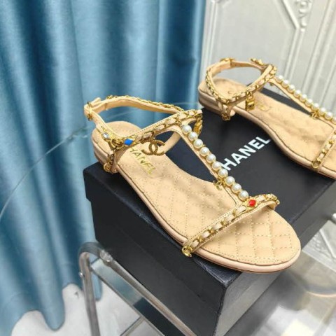 샤넬 24 한정판 여성 샌들 B2221