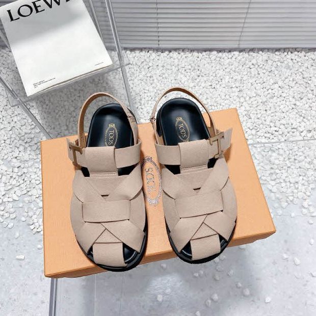 TODS 24 한정판 여성 샌들 B2275