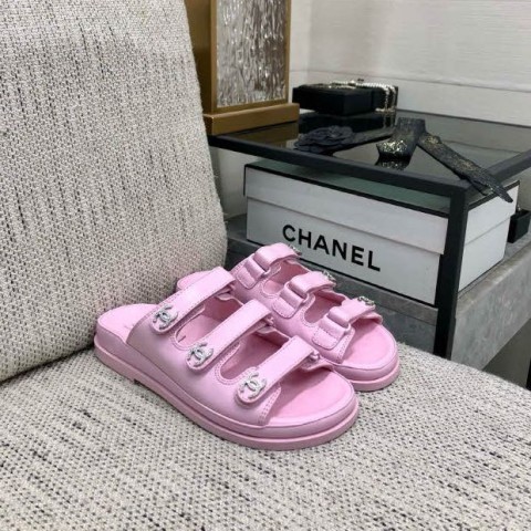 샤넬 24 한정판 여성 슬리퍼 B2452