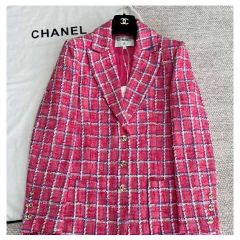 샤넬 24 한정판 트위드 긴팔 자켓 A8205