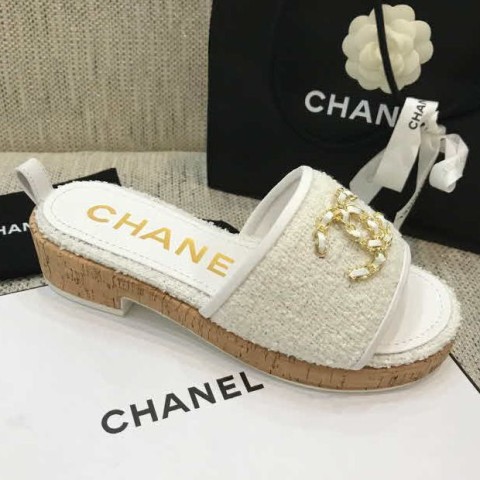 샤넬 24 한정판 여성 슬리퍼 B2593