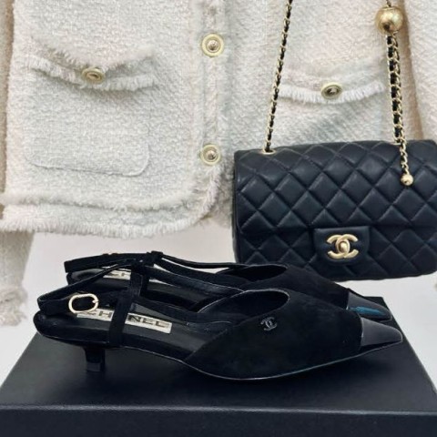 샤넬 24 한정판 여성 하이힐 B2679