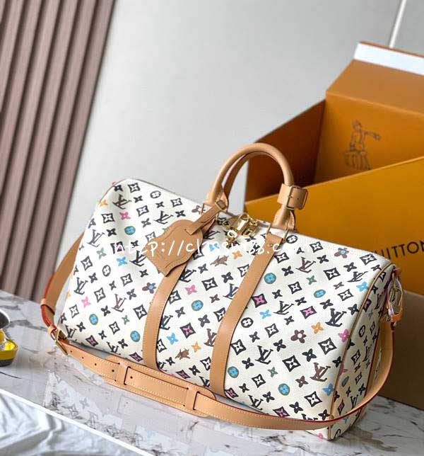 루이비통 24 한정판 M25233 YK Keepall 여행 가방 C2521